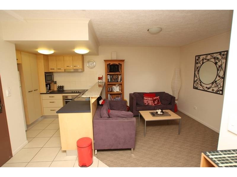 3060/36 Browning Boulevarde, Battery Hill QLD 4551