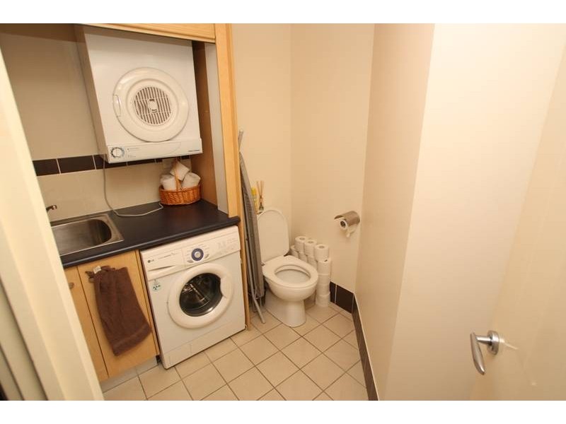 3060/36 Browning Boulevarde, Battery Hill QLD 4551