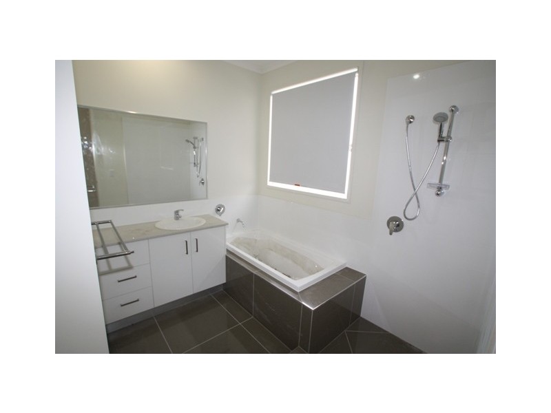 4 Cutter Street, Wurtulla QLD 4575