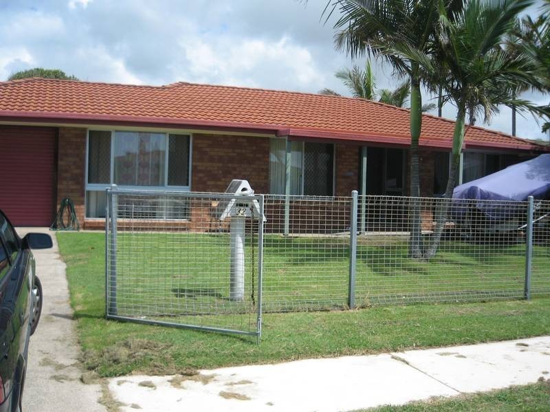 32 Girraween Street, Warana QLD 4575