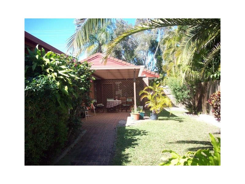 46 Enfield Crescent, Battery Hill QLD 4551