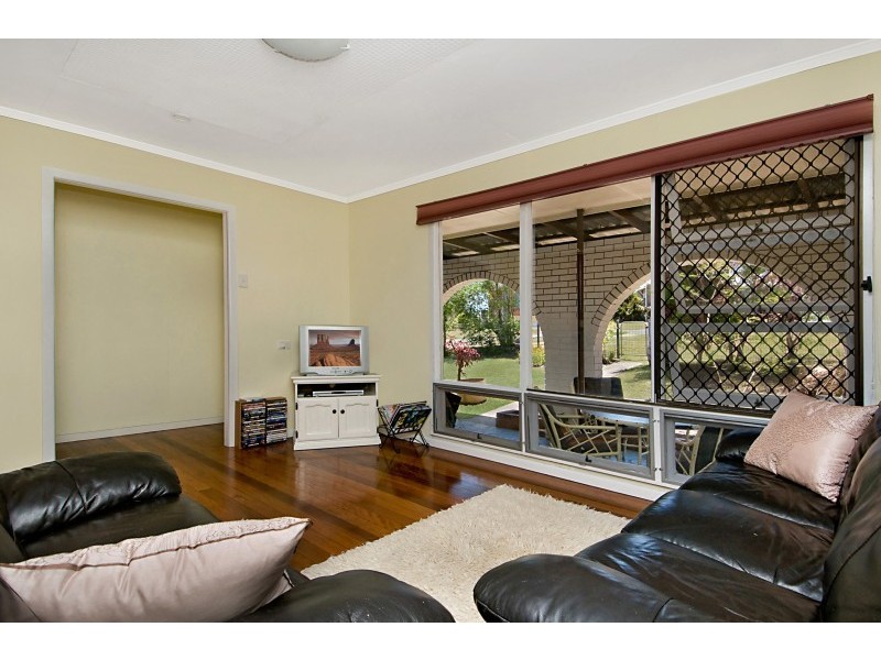 2 Bombala Terrace, Caloundra QLD 4551