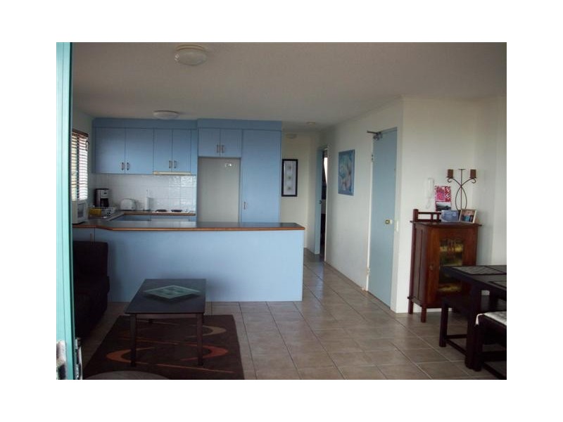 6/49 Lowergay Terrace, Kings Beach QLD 4551