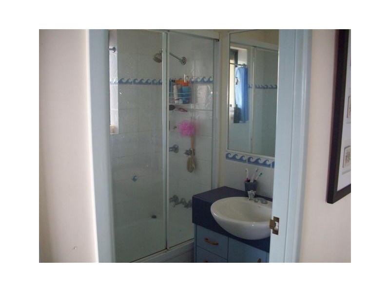 6/49 Lowergay Terrace, Kings Beach QLD 4551