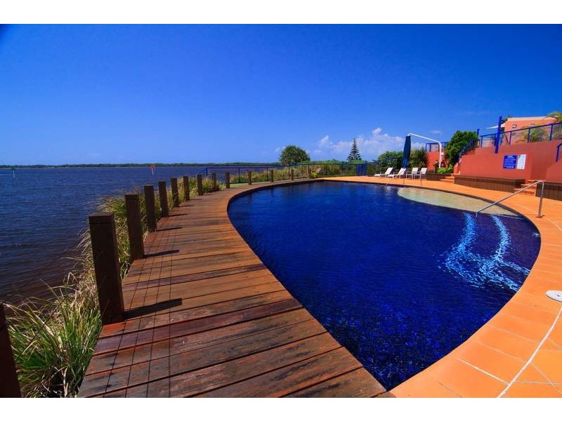 6/1 Raleigh Street, Golden Beach QLD 4551