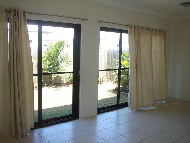 15 Tamarind Street, Meridan Plains QLD 4551