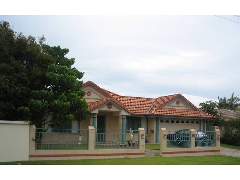 178 Oceanic Drive, Warana QLD 4575