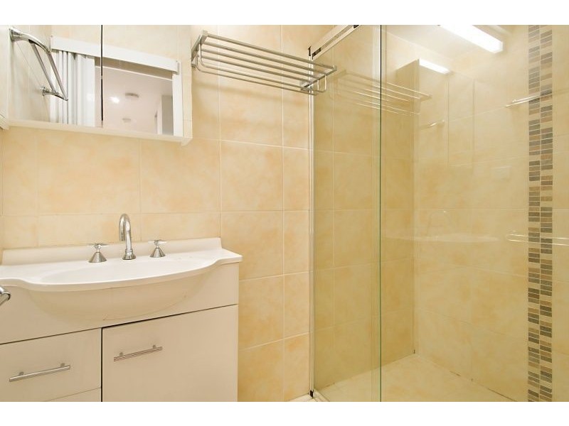 4/12 Merrima Avenue, Kings Beach QLD 4551