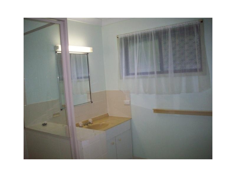 2/8 First Avenue, Caloundra QLD 4551