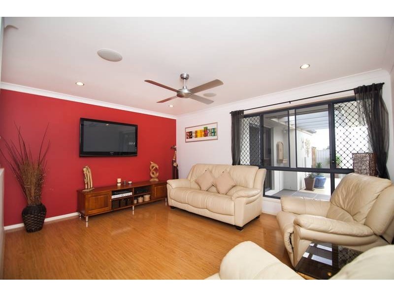3 The Parkway, Aroona QLD 4551