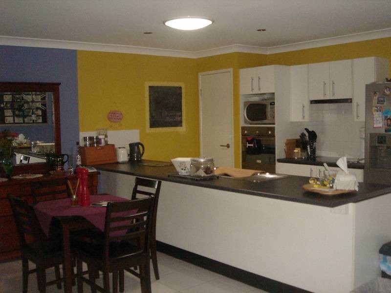 2 Dawn Court, Landsborough QLD 4550