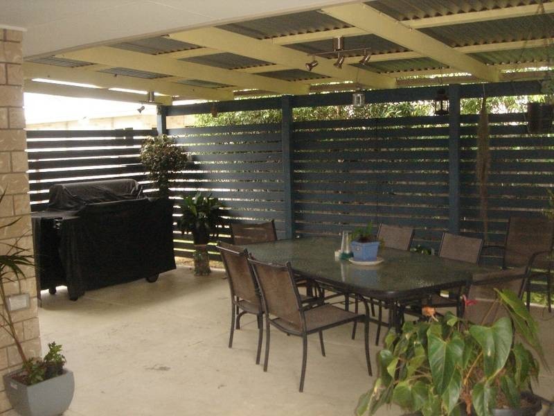 2 Dawn Court, Landsborough QLD 4550