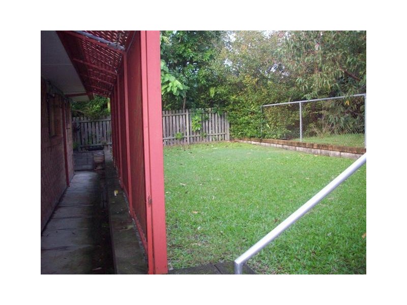 2/8 First Avenue, Caloundra QLD 4551