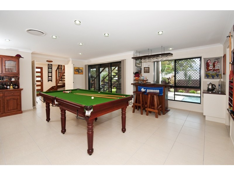 5 Pine Ridge Place, Little Mountain QLD 4551