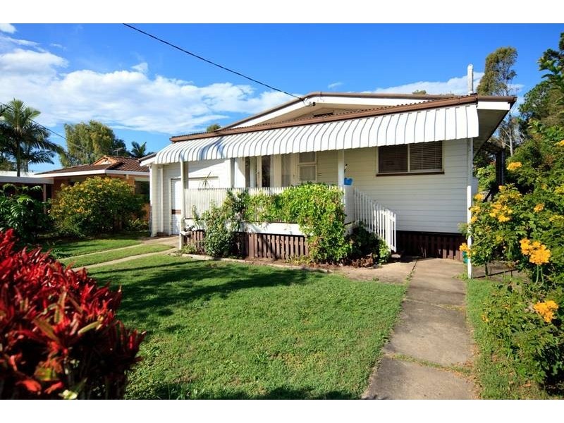 25 Blaxland Street, Golden Beach QLD 4551