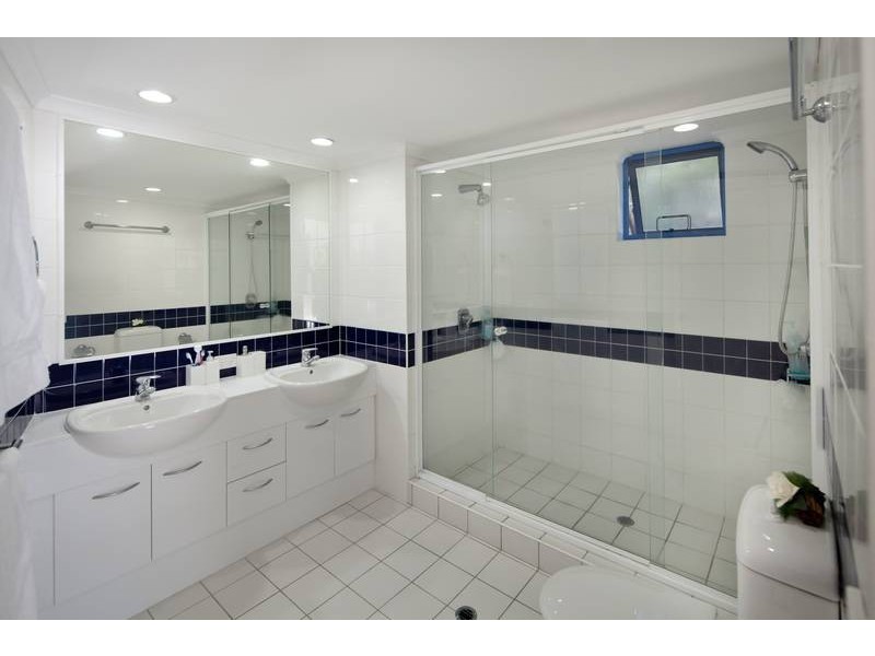1/1 Raleigh Street, Golden Beach QLD 4551