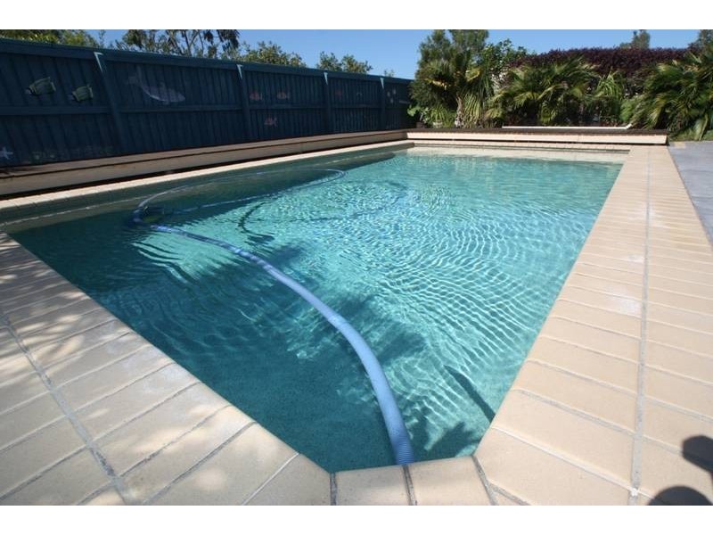 4 Rutherford Place, Pelican Waters QLD 4551