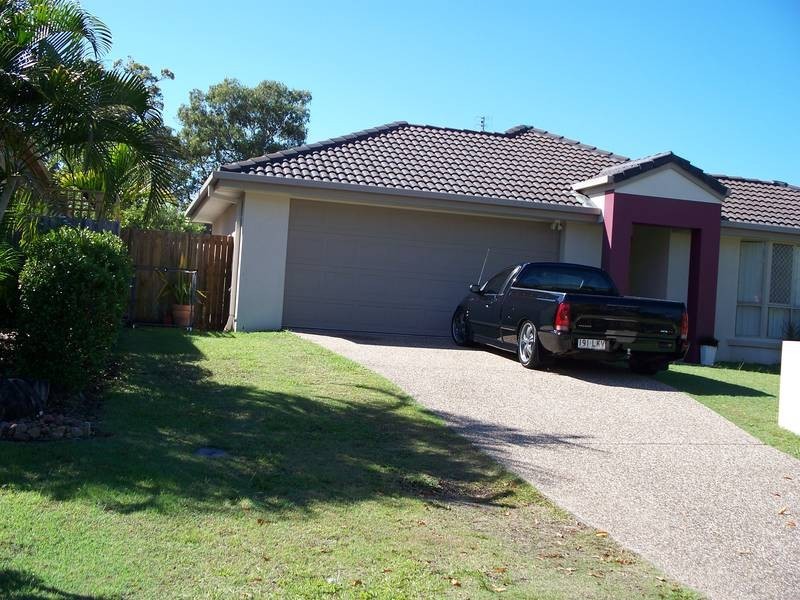 15 Campbellville Circuit, Pelican Waters QLD 4551