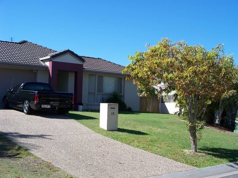 15 Campbellville Circuit, Pelican Waters QLD 4551