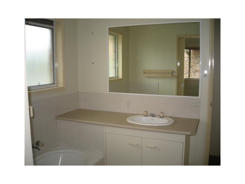 2/8 Regent Street, Caloundra QLD 4551