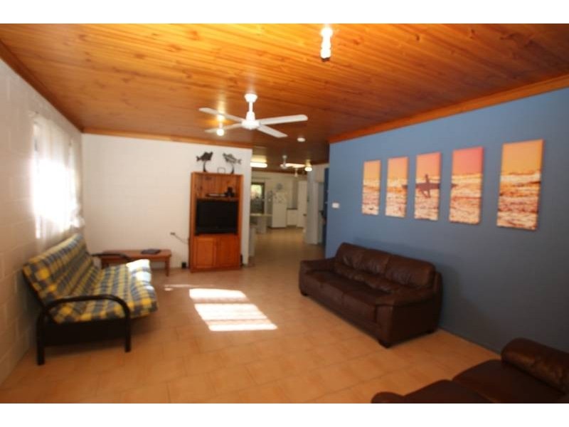 25 Buderim Street, Currimundi QLD 4551