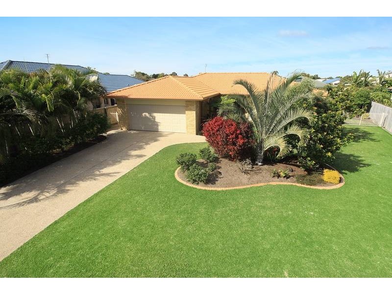 11 Undanbi Place, Pelican Waters QLD 4551