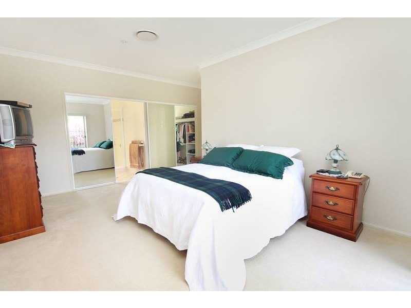 11 Undanbi Place, Pelican Waters QLD 4551