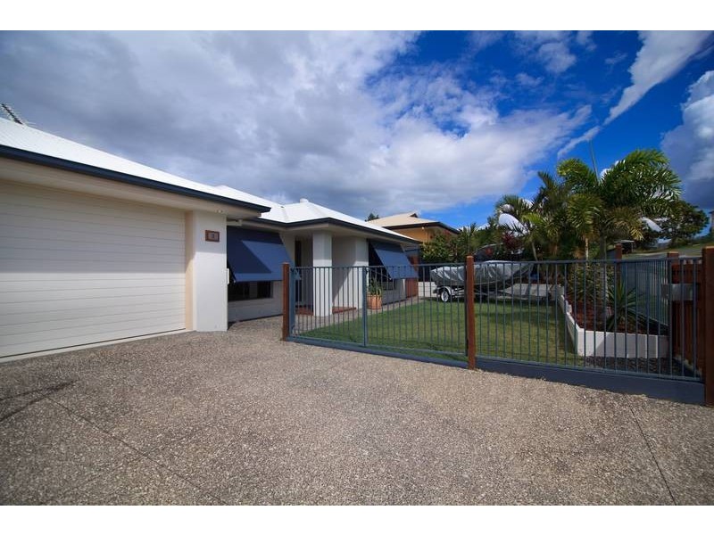 3 The Parkway, Aroona QLD 4551