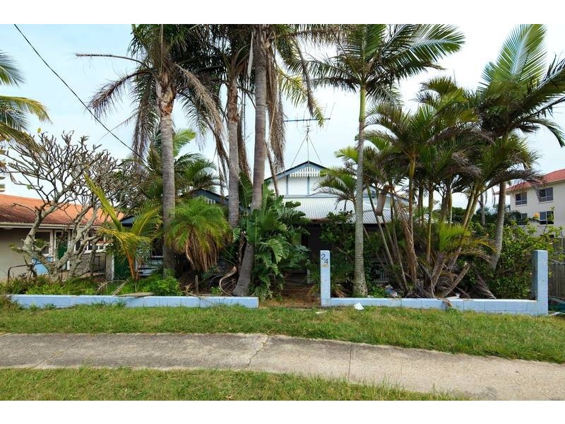 22-24 Canberra Terrace, Caloundra QLD 4551