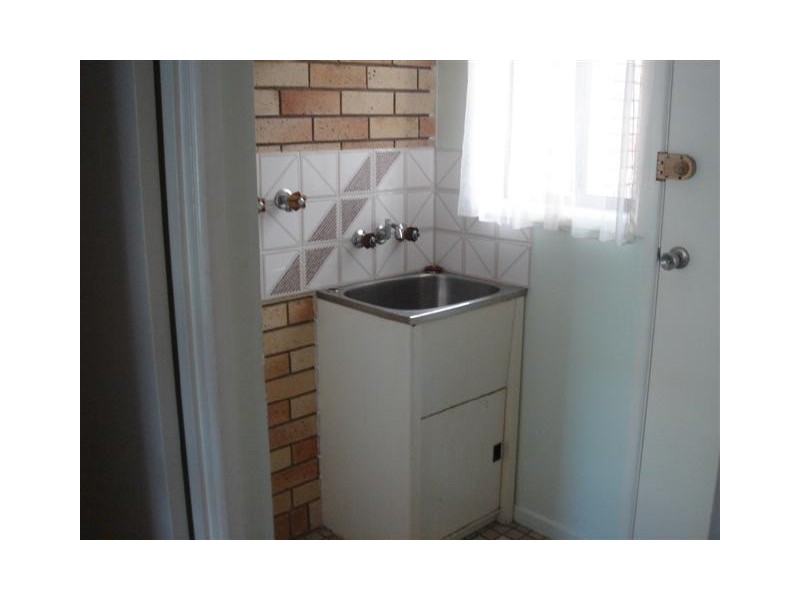 1/53 Wavell Avenue, Golden Beach QLD 4551