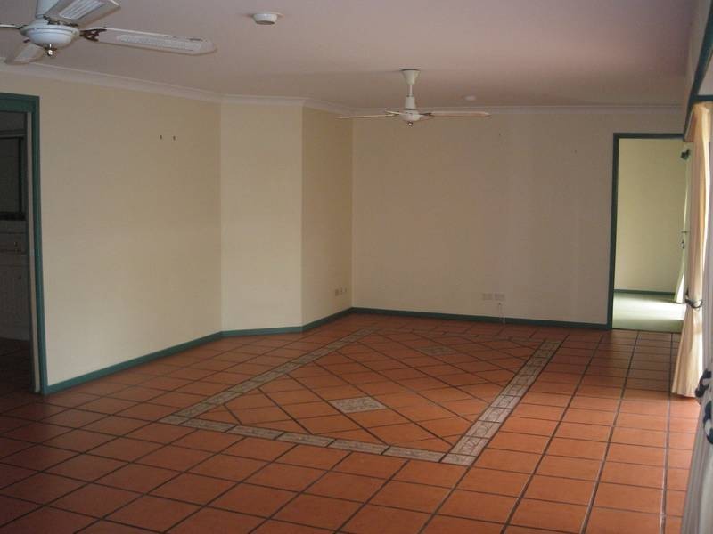 178 Oceanic Drive, Warana QLD 4575