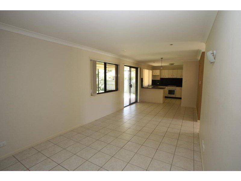 38 Gallery Place, Little Mountain QLD 4551