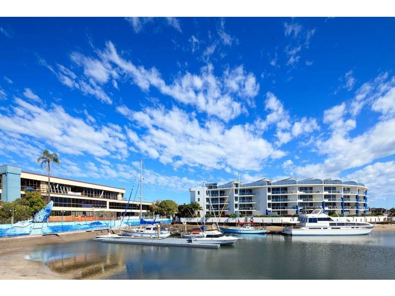 6/21 Nicklin Way, Minyama QLD 4575