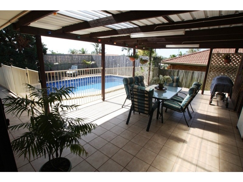 129 Cooroora Street, Battery Hill QLD 4551