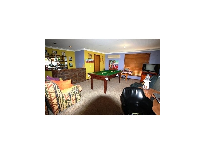 129 Cooroora Street, Battery Hill QLD 4551