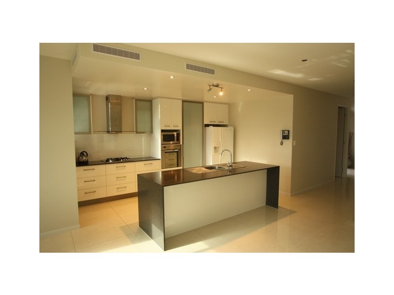 38 Tarawa, Kawana Island QLD 4575