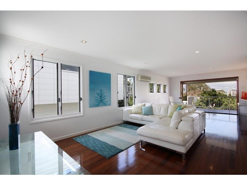 3/37 Arthur Street, Caloundra QLD 4551