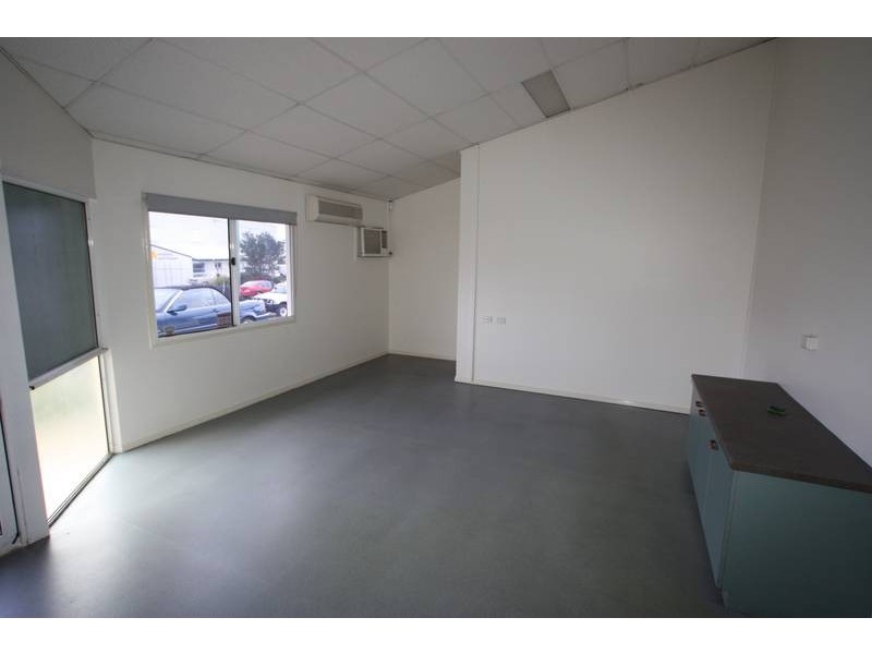 34 Enterprise Street, Caloundra West QLD 4551