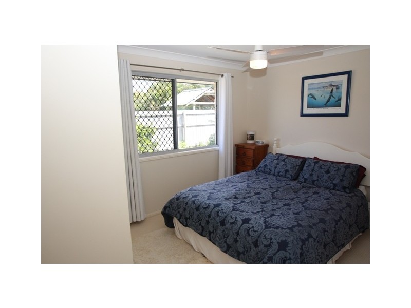 5 Sting Ray Harbour Court, Pelican Waters QLD 4551