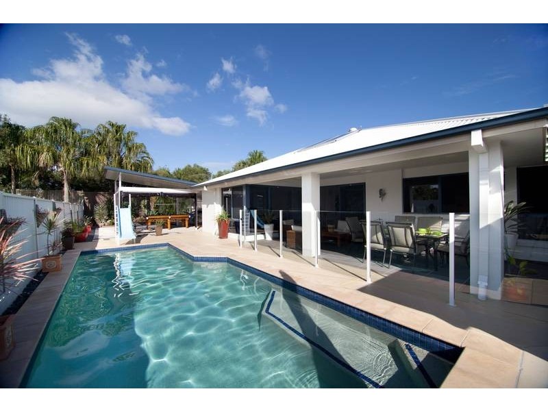 3 The Parkway, Aroona QLD 4551