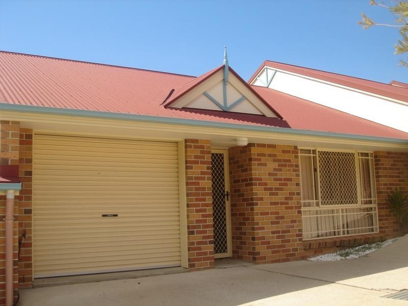 5/38 Milbong Street, Battery Hill QLD 4551