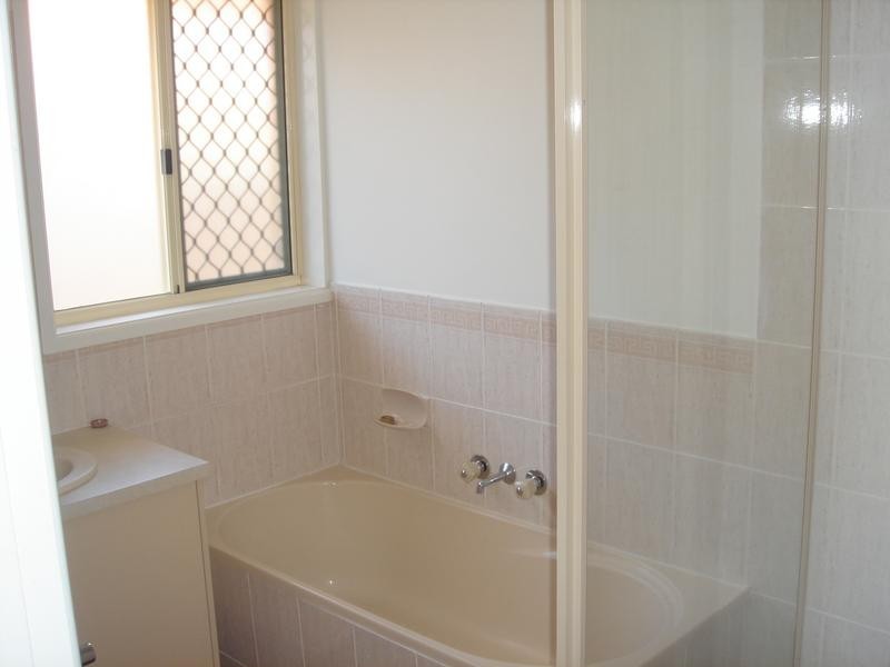 5/38 Milbong Street, Battery Hill QLD 4551