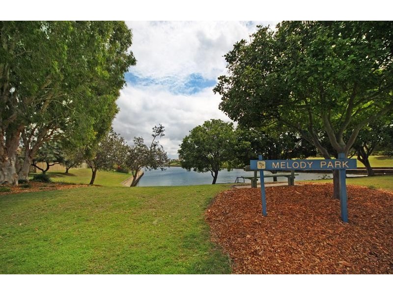 56/10 Melody Court, Warana QLD 4575