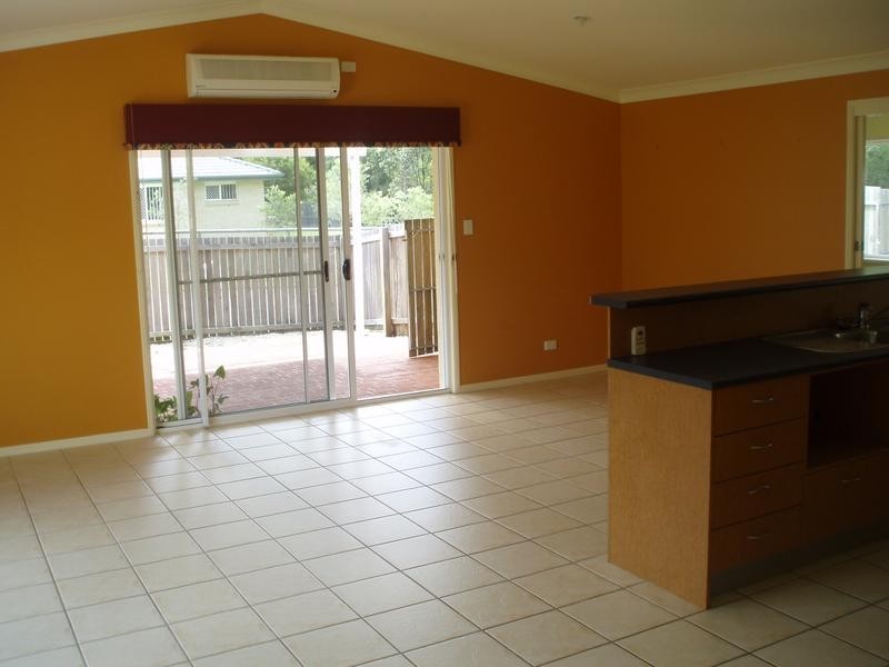 1 Olivia Court, Landsborough QLD 4550