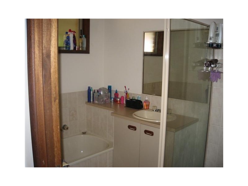 21 Lapoinya Crescent, Warana QLD 4575