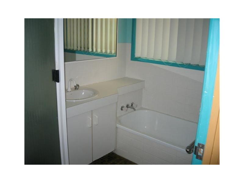 56 Lapoinya Crescent, Warana QLD 4575