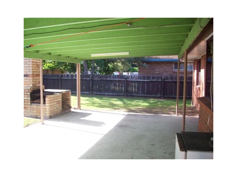 9 Coorabin Street, Warana QLD 4575