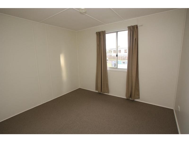 1/31 Hume Street, Golden Beach QLD 4551
