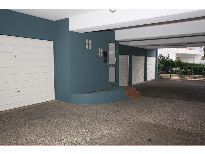 6/49 Lowergay Terrace, Kings Beach QLD 4551