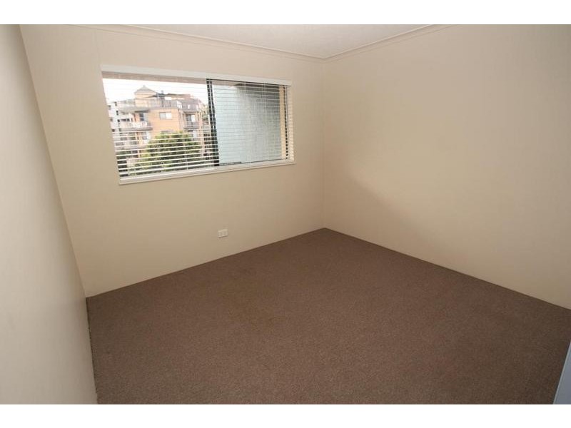 6/49 Lowergay Terrace, Kings Beach QLD 4551